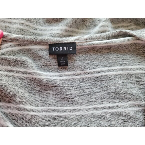 Torrid Women Sweater 2 2X Plus Pullover Scoop Neck Gray Lightweight STR101E - Picture 7 of 9
